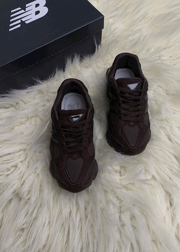 New Balance Kahverengi Kürklü Stiletto Topuklu Sneakers - Görsel 2