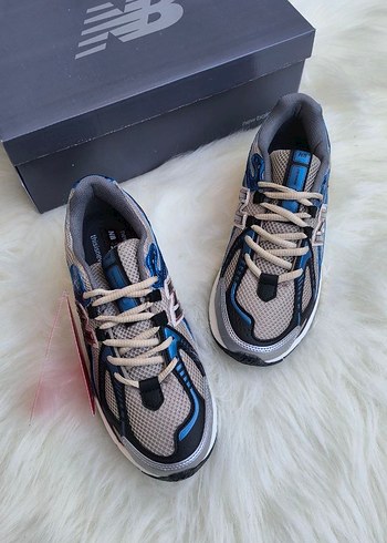 New Balance  Gri Spor Ayakkabı - Görsel 8