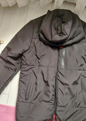 Siyah Fermuarlı Kadın Kışlık Mont - Görsel 2