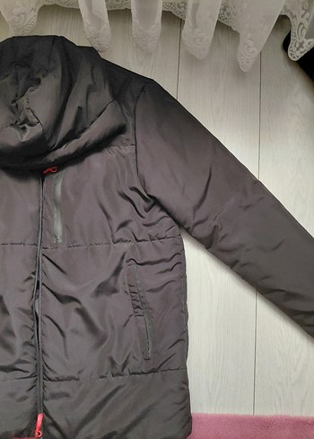 Siyah Fermuarlı Kadın Kışlık Mont - Görsel 3