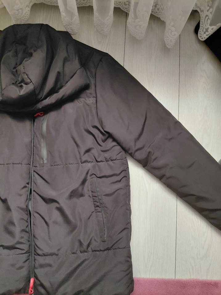 Siyah Fermuarlı Kadın Kışlık Mont - Görsel 3