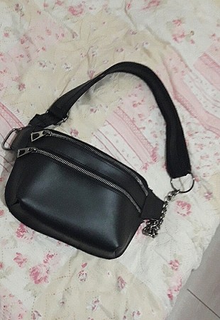 siyah bel çantası 