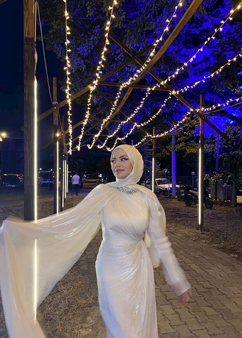 Uzun Kol Drapeli krem janjan kumaş abiye ve şal dahil - Görsel 4