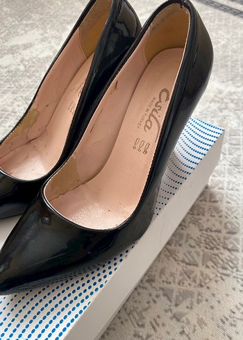 Siyah rugan Stiletto Topuklu - Görsel 2