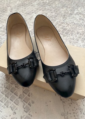 Siyah Tokalı Babet - Görsel 4