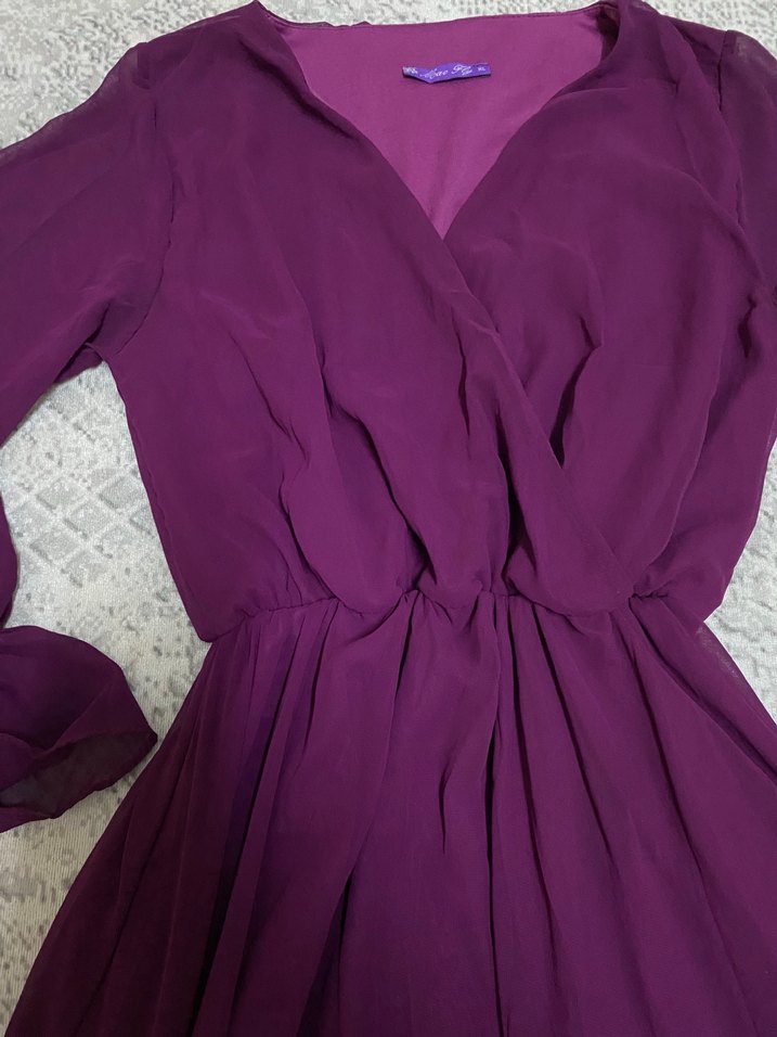 V Yaka Şifon Mor Midi Elbise - Görsel 2