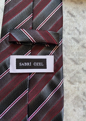 Bordo Çizgili Kravat - Görsel 3
