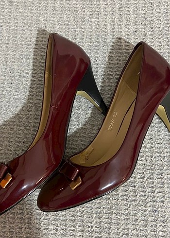 Bordo Rugan Tokalı Kadın Stiletto - Görsel 3