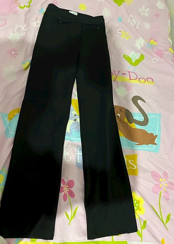 Zara Siyah Midi Kumas Kadin Pantolon