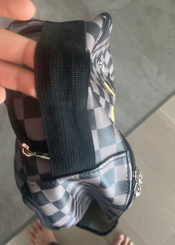 Beden Sprayground çanta