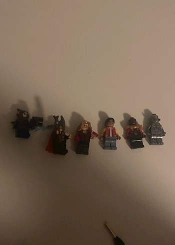 Çeşitli Lego Figür Seti alıcı var