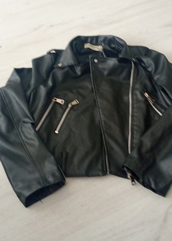 Siyah Mini Deri Biker Ceket