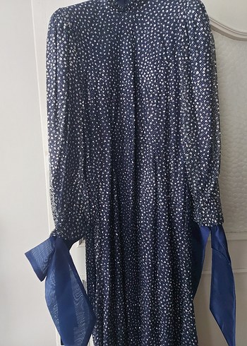 Mavi Uzun Pilili Kadın Elbise - Görsel 3