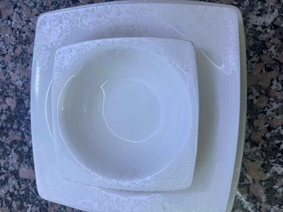 Beyaz Desenli Porselen Yemek Takımı - Görsel 3