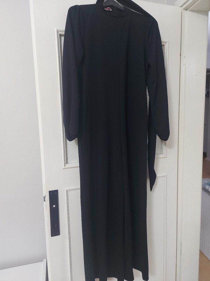 Kadın Siyah Uzun Tulum - Kemerli, Balıkçı Yaka - Görsel 3