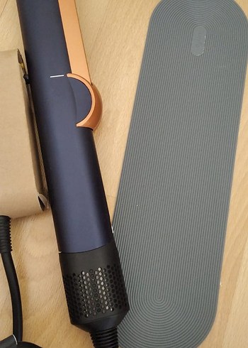 DYSON Lacivert saç Düzleştirici