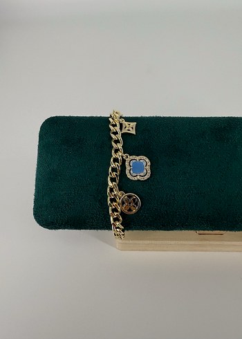 Zincir Detaylı Altın Renk Kadın Bileklik - Görsel 3