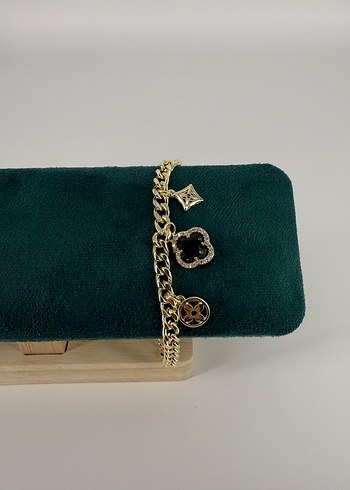 Zincir Detaylı Altın Renk Kadın Bileklik - Görsel 2