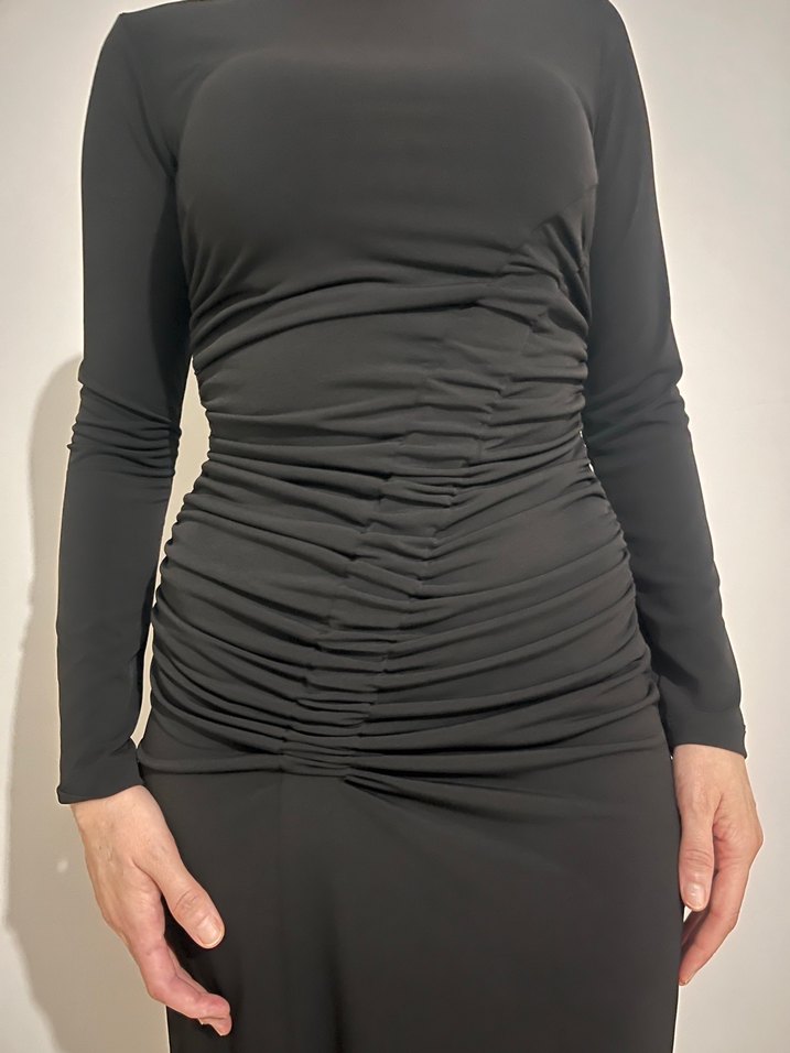 Drapeli Siyah Midi elbise - Görsel 2