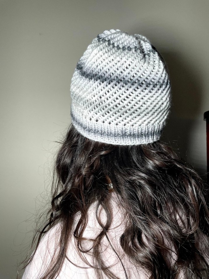 Gri Kadın Örgü Bere - Görsel 3