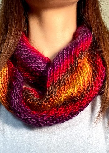 Renkli Örgü Kadın Bere ve Boyunluk - Görsel 3