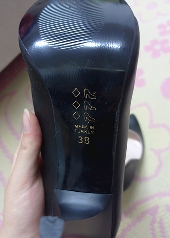 38 Beden Siyah Stiletto Kadın Ayakkabı