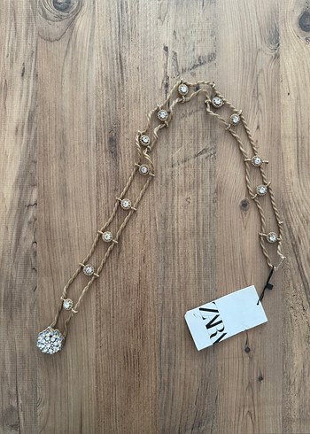 Zara Altın Renkli İşlemeli Zincirli Kadın Kemer - Görsel 3