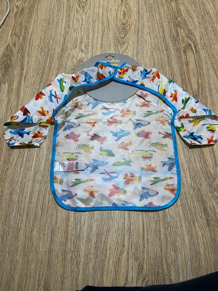 Renkli Uçak Desenli Bebek Önlüğü - Görsel 2