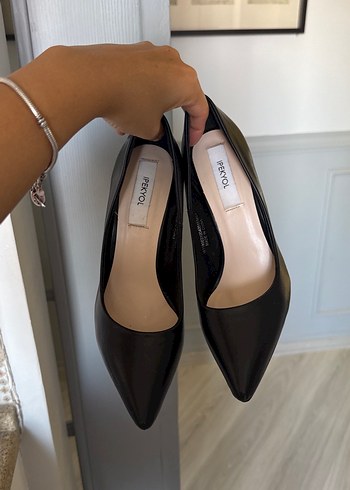 Parlak Siyah Stiletto Ofis Ayakkabısı