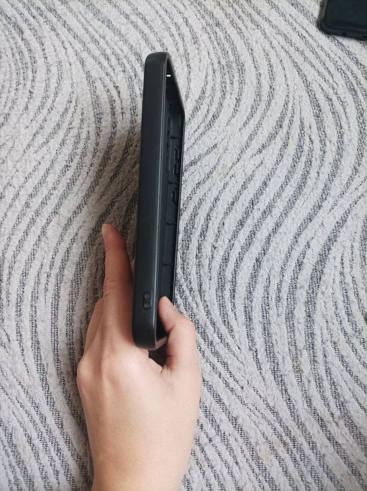 Düğmeli Kahverengi Sokak Stili Telefon Kılıfı - Görsel 3