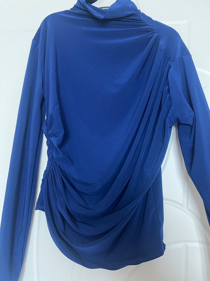 Drapeli Yüksek Yakalı Mavi Kadın Bluz - Görsel 3