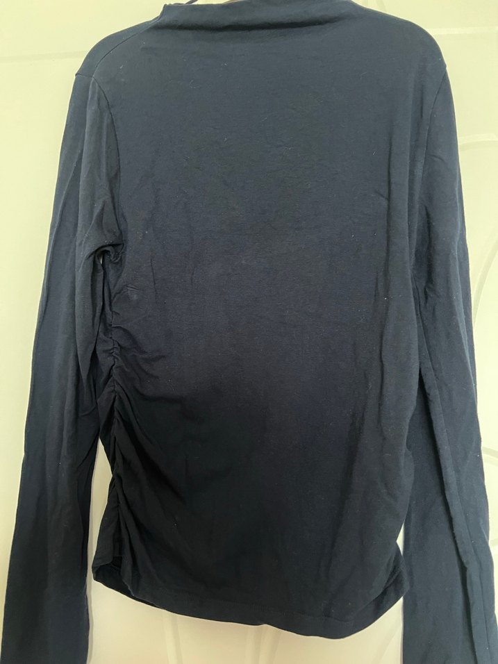 Uzun Kollu, Yüksek Yakalı Lacivert Bluz - Görsel 2