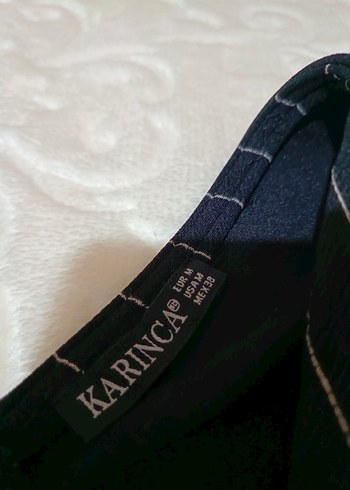 siyah V Yakalı Piliseli Tulum - Görsel 3