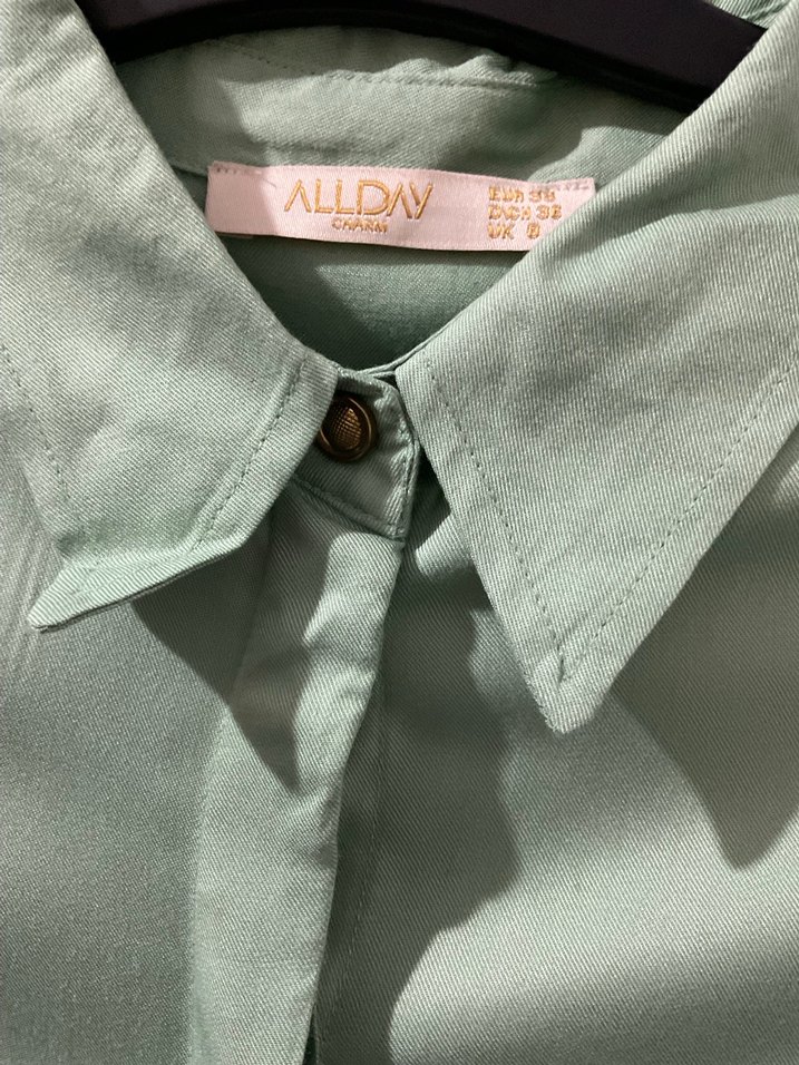 Düğmeli Yeşil Uzun Kollu Kadın Tunik sıfır ayarında - Görsel 4