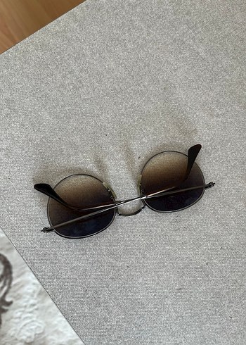  Beden Ray-Ban güneş gözlüğü unisex