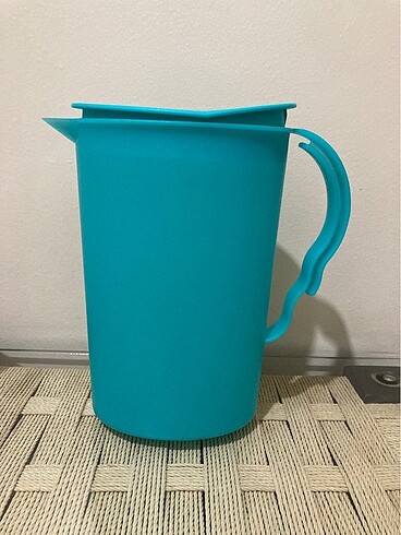 Tupperware sürahi