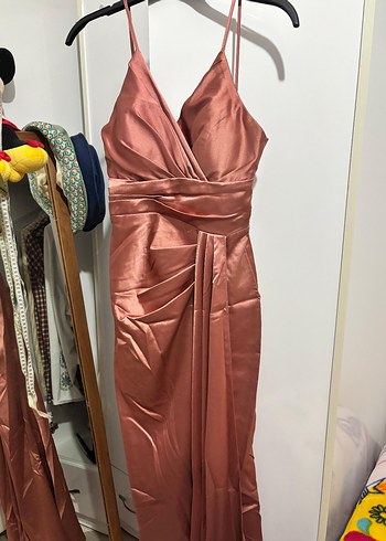 Saten Bej Uzun Yırtmaçlı Abiye Elbise - Görsel 9