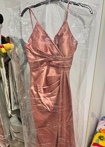 Saten Bej Uzun Yırtmaçlı Abiye Elbise - Görsel 11