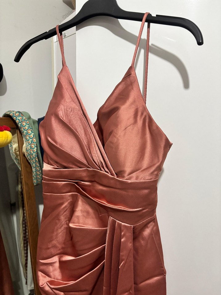 Saten Bej Uzun Yırtmaçlı Abiye Elbise - Görsel 2