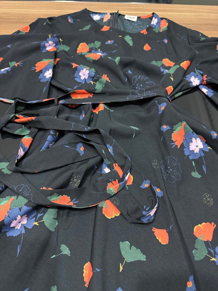 Çiçek Desenli, Fermuarlı Kadın Elbise - Görsel 3