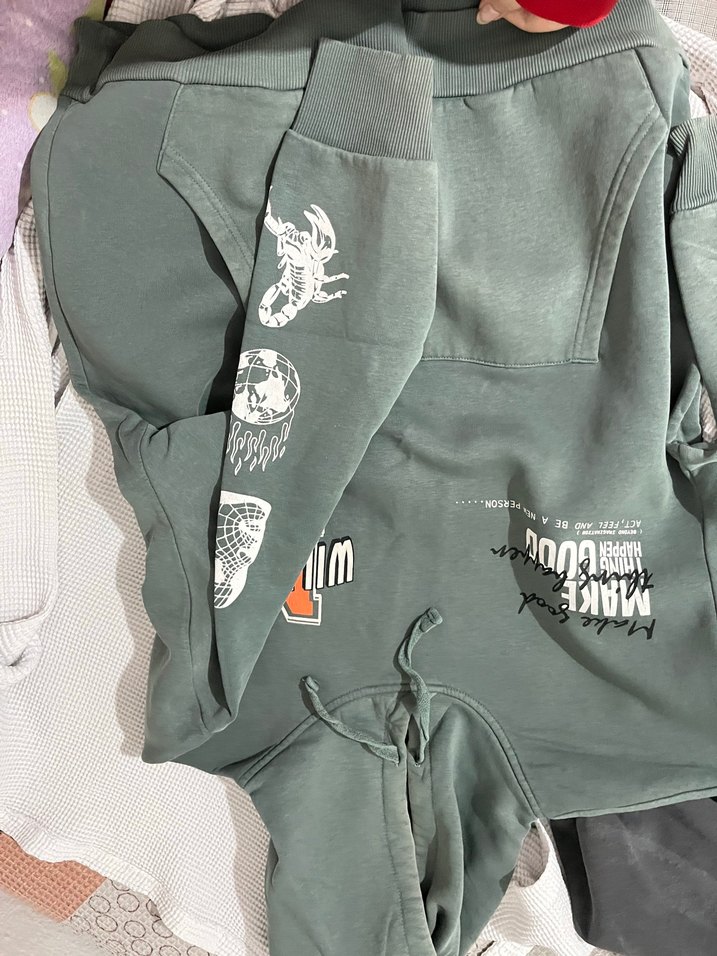 Kapüşonlu Baskılı Sweatshirt - Görsel 2