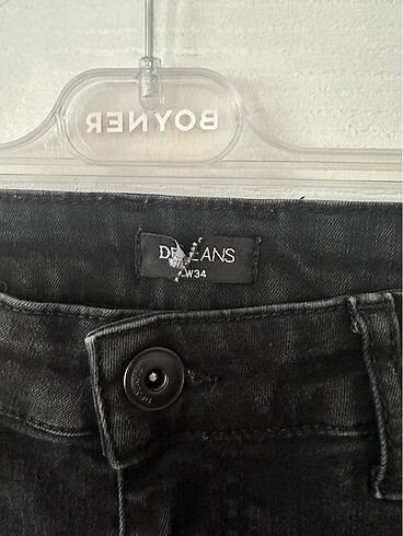34 Beden Defacto siyah jean