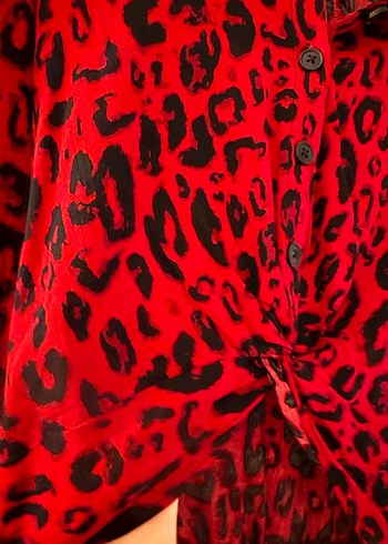 Kırmızı Yarım gömlek - Görsel 2