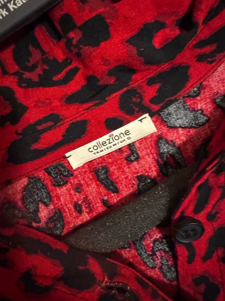 Kırmızı Yarım gömlek - Görsel 3