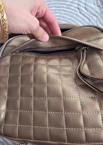 Bej Parlak Deri Kadın Omuz Çantası - Görsel 4