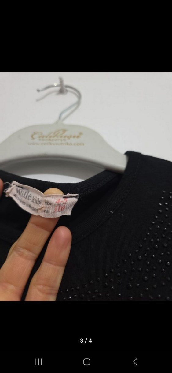 Kız Çocuk Siyah Kırmızı Dantel Kollu Elbise - Görsel 2