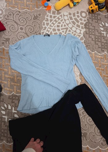 Mavi V Yaka Örgü Kadın Kazak - Görsel 2