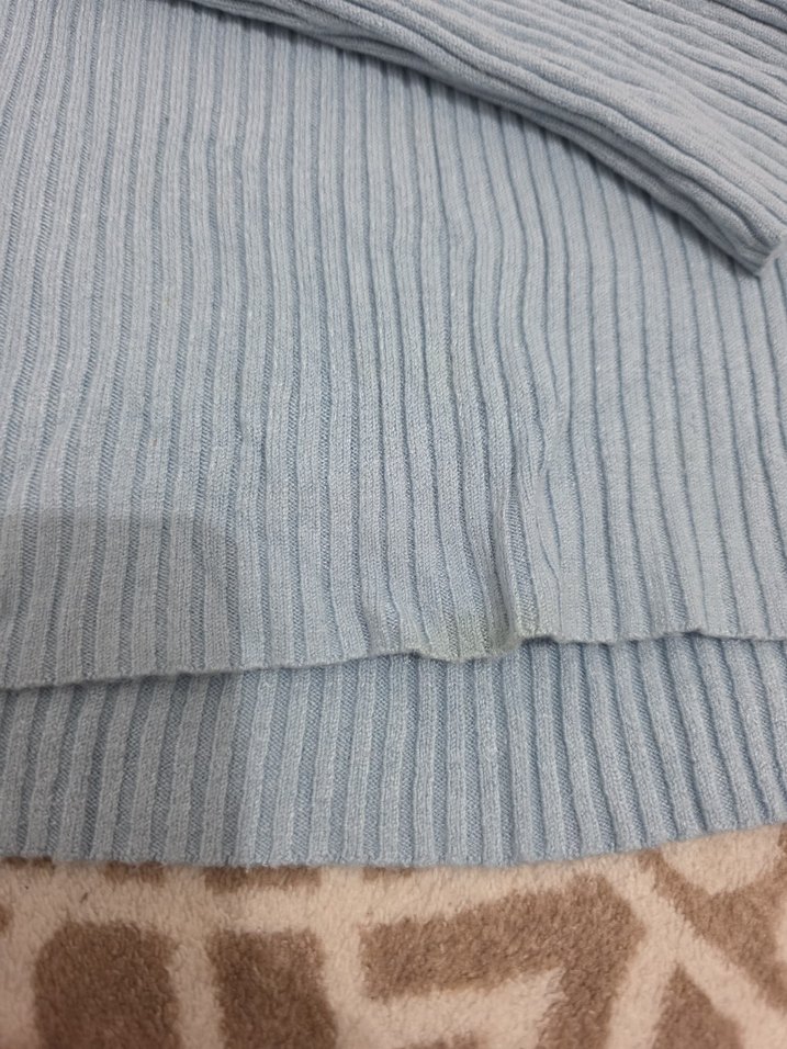 Mavi V Yaka Örgü Kadın Kazak - Görsel 5