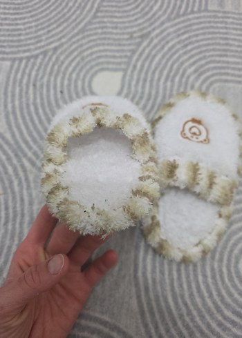 Kız Çocuk Örgü Beyaz Ev Terliği - Görsel 3