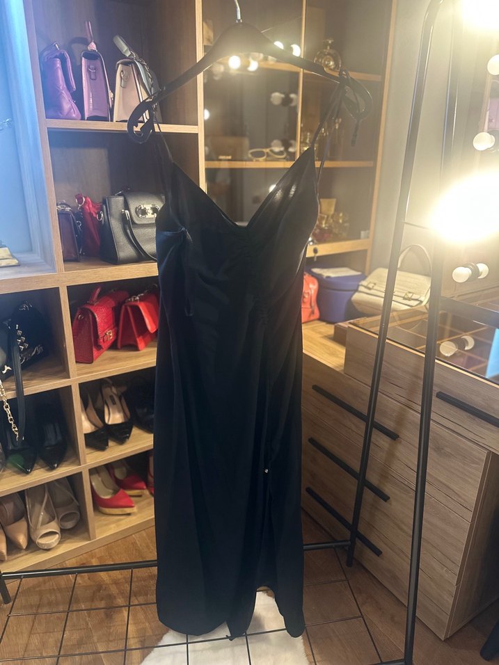 Siyah Drapeli V Yaka Uzun Kadın Elbise - Görsel 4